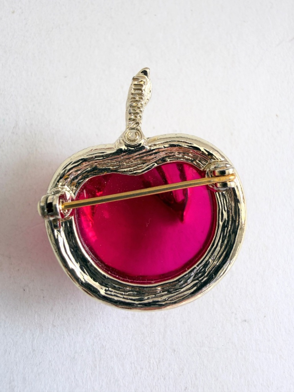 Vintage Sarah Coventry lucite pink apple jelly belly gold tone brooch pin back - Picture 3 of 10